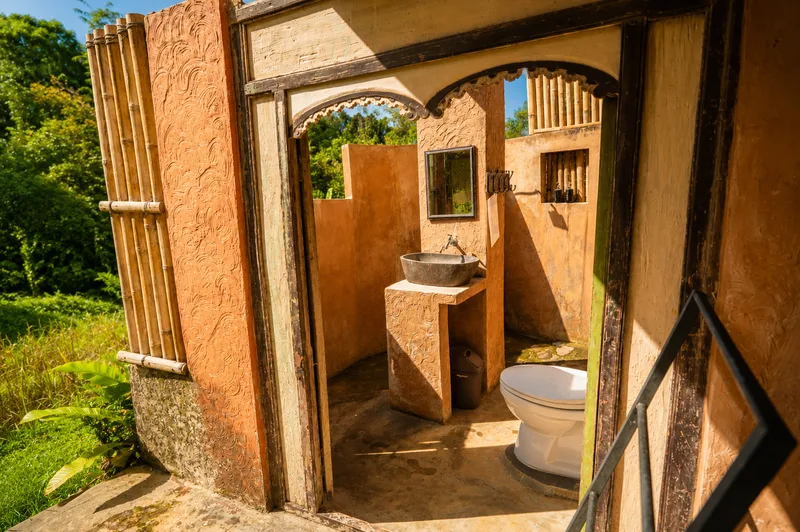 Bathroom of the Double Room Garden View