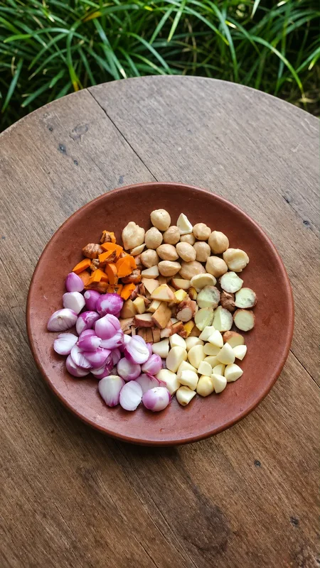 Ingredients used to make Balinese Base Genep spice paste